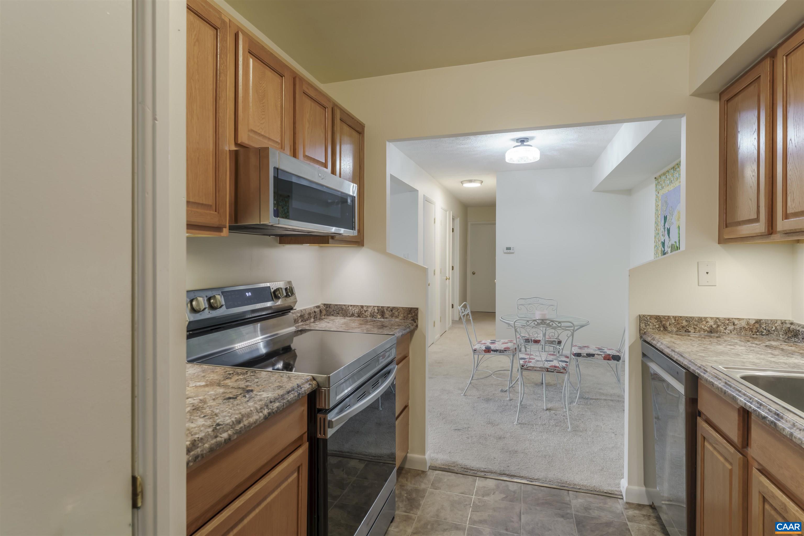 116 TURTLE CREEK RD, CHARLOTTESVILLE, Virginia 22901, 2 Bedrooms Bedrooms, ,2 BathroomsBathrooms,Residential,116 TURTLE CREEK RD,675139 MLS # 675139