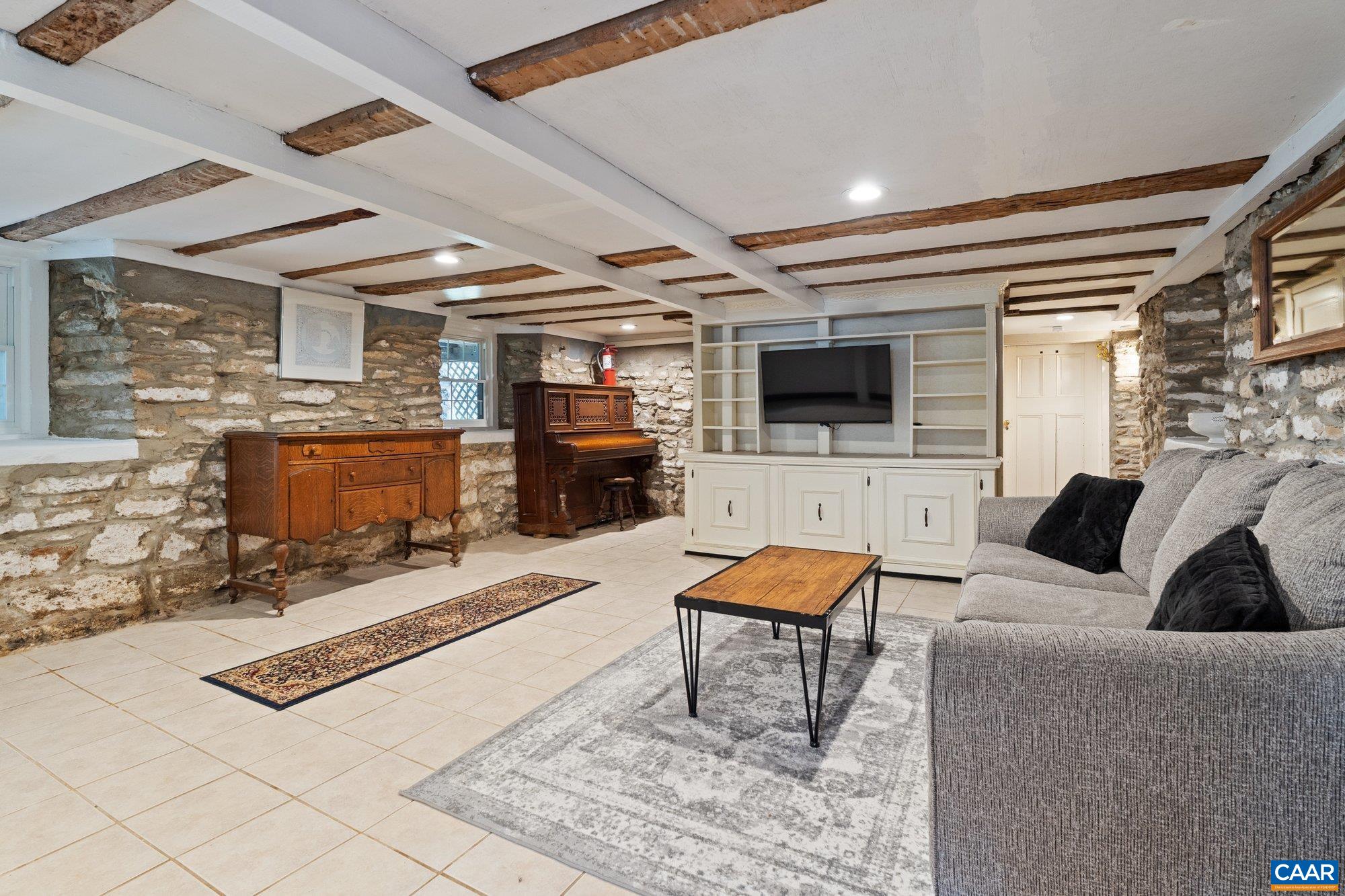 14910 WESTERN MILL RD, LAWRENCEVILLE, Virginia 23868, 5 Bedrooms Bedrooms, ,3 BathroomsBathrooms,Residential,Brunswick Mineral Springs,14910 WESTERN MILL RD,675164 MLS # 675164