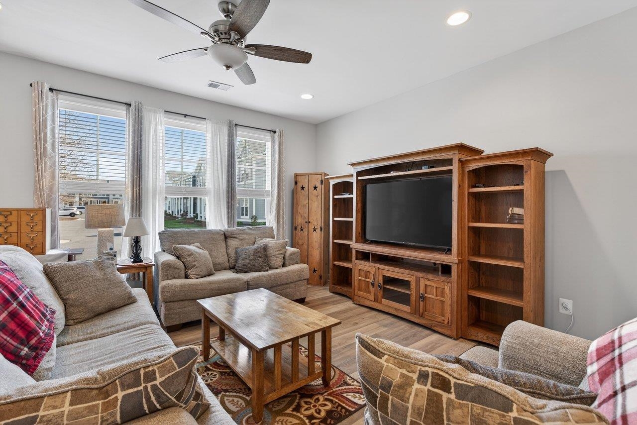 3390 CHARLESTON BLVD, ROCKINGHAM, Virginia 22801, 3 Bedrooms Bedrooms, ,2 BathroomsBathrooms,Residential,3390 CHARLESTON BLVD,675165 MLS # 675165