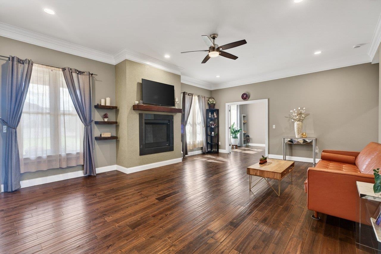 2005 MARIGOLD CIR, ROCKINGHAM, Virginia 22801, 5 Bedrooms Bedrooms, ,4 BathroomsBathrooms,Residential,2005 MARIGOLD CIR,675166 MLS # 675166