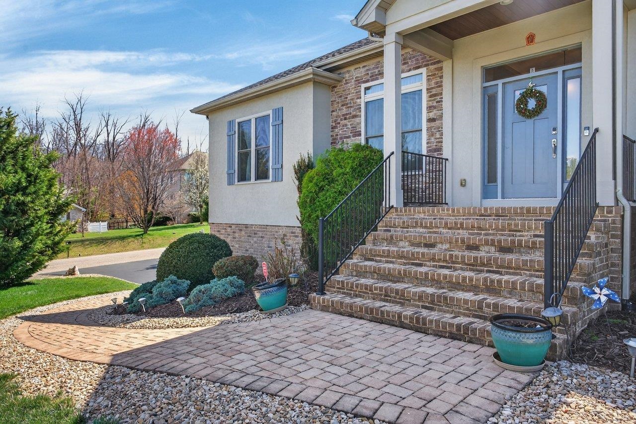 2005 MARIGOLD CIR, ROCKINGHAM, Virginia 22801, 5 Bedrooms Bedrooms, ,4 BathroomsBathrooms,Residential,2005 MARIGOLD CIR,675166 MLS # 675166