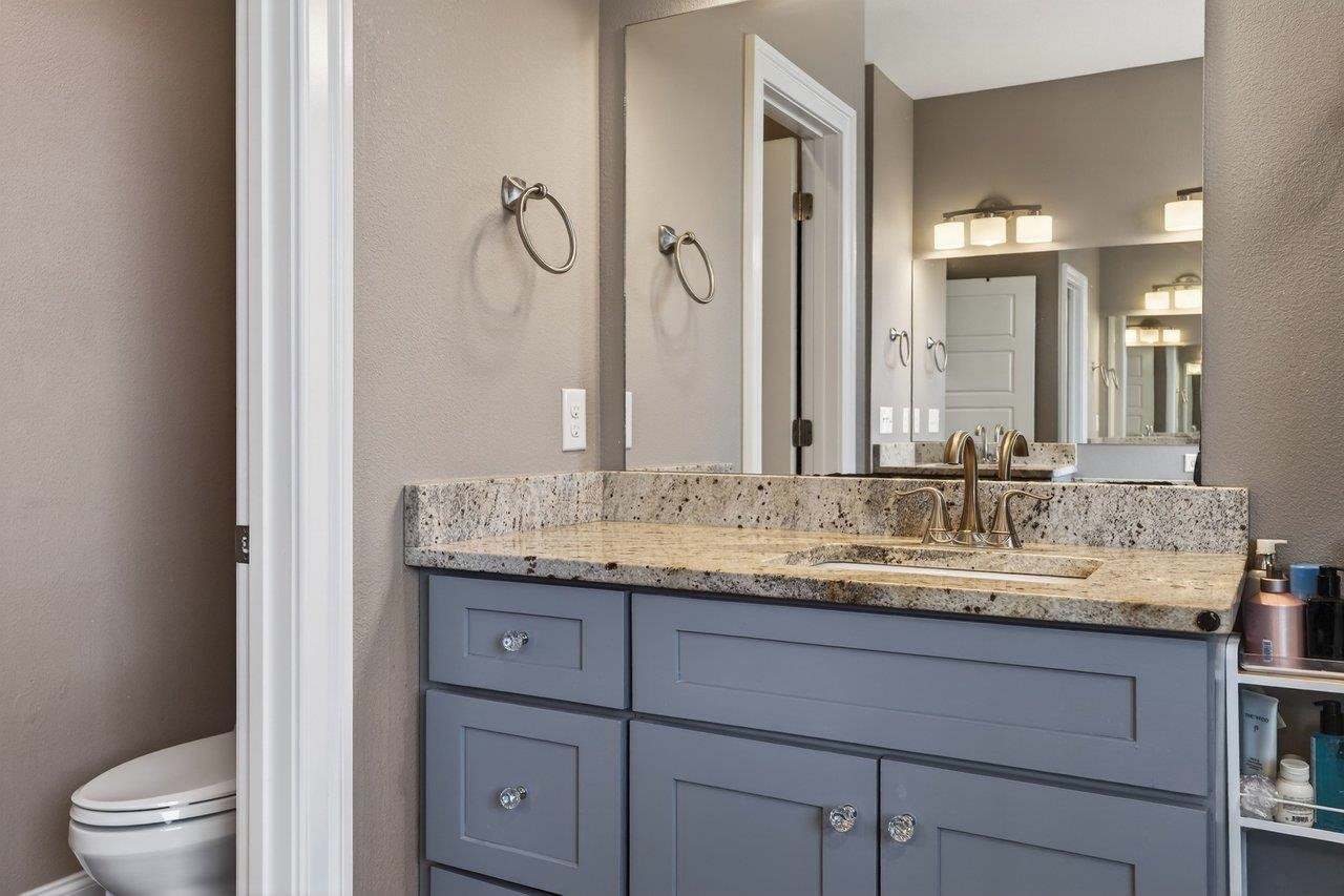 2005 MARIGOLD CIR, ROCKINGHAM, Virginia 22801, 5 Bedrooms Bedrooms, ,4 BathroomsBathrooms,Residential,2005 MARIGOLD CIR,675166 MLS # 675166