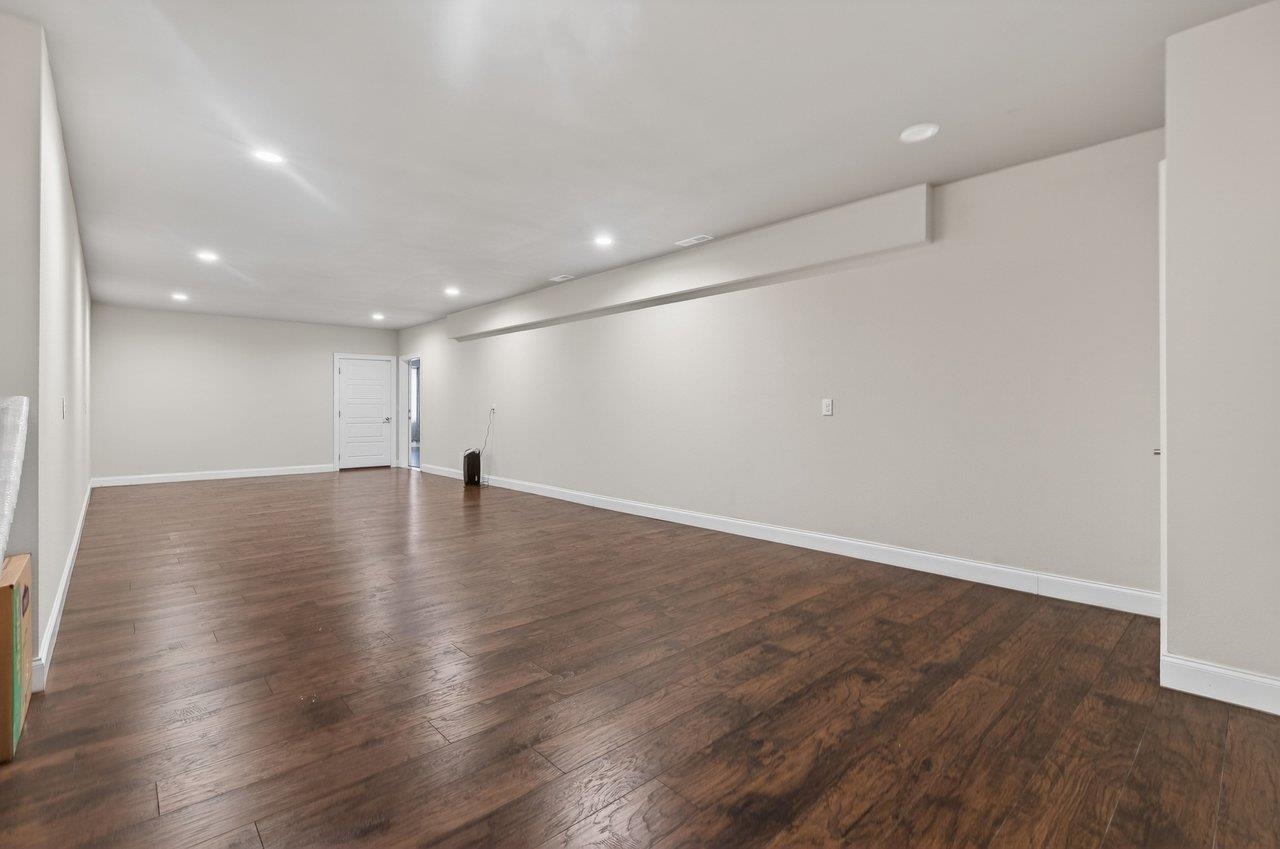 2005 MARIGOLD CIR, ROCKINGHAM, Virginia 22801, 5 Bedrooms Bedrooms, ,4 BathroomsBathrooms,Residential,2005 MARIGOLD CIR,675166 MLS # 675166