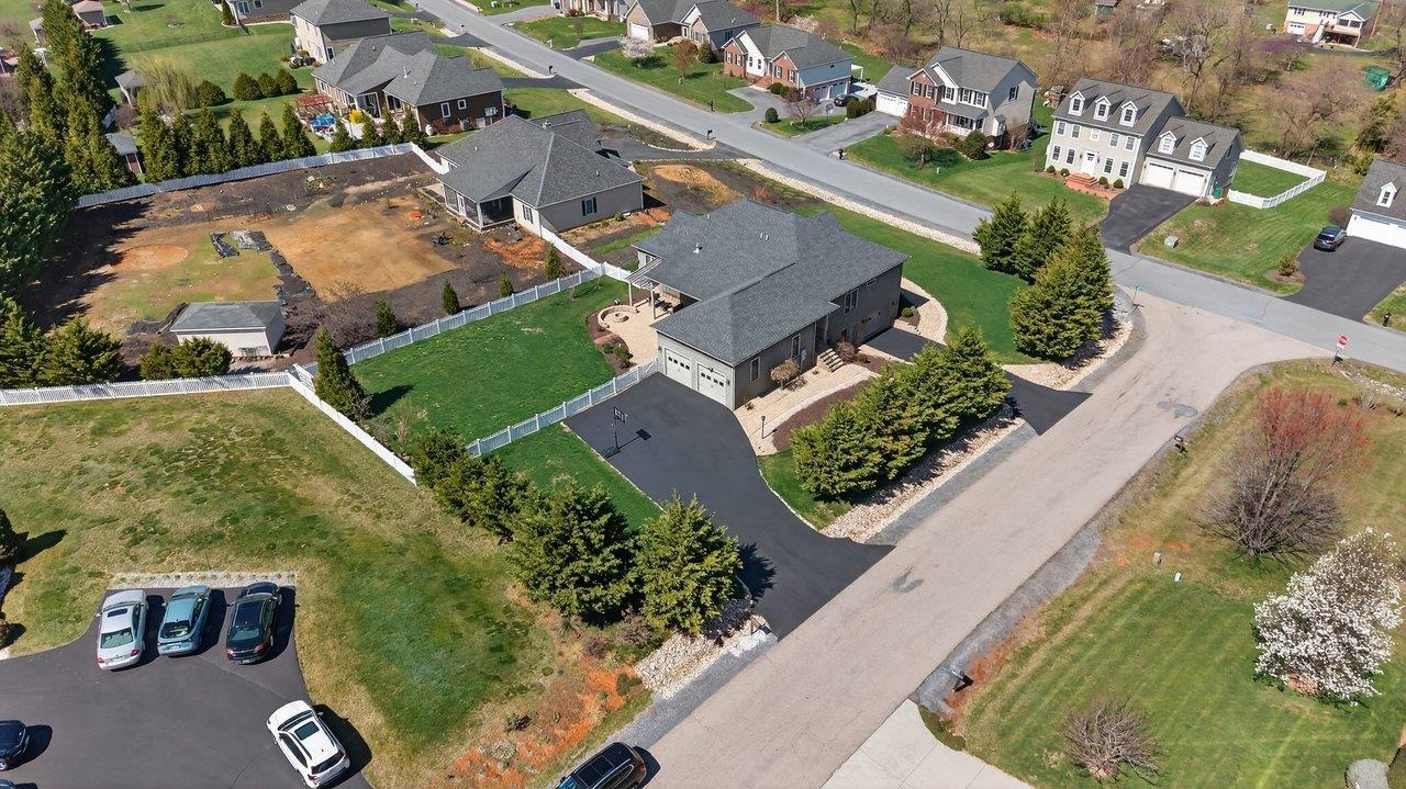 2005 MARIGOLD CIR, ROCKINGHAM, Virginia 22801, 5 Bedrooms Bedrooms, ,4 BathroomsBathrooms,Residential,2005 MARIGOLD CIR,675166 MLS # 675166