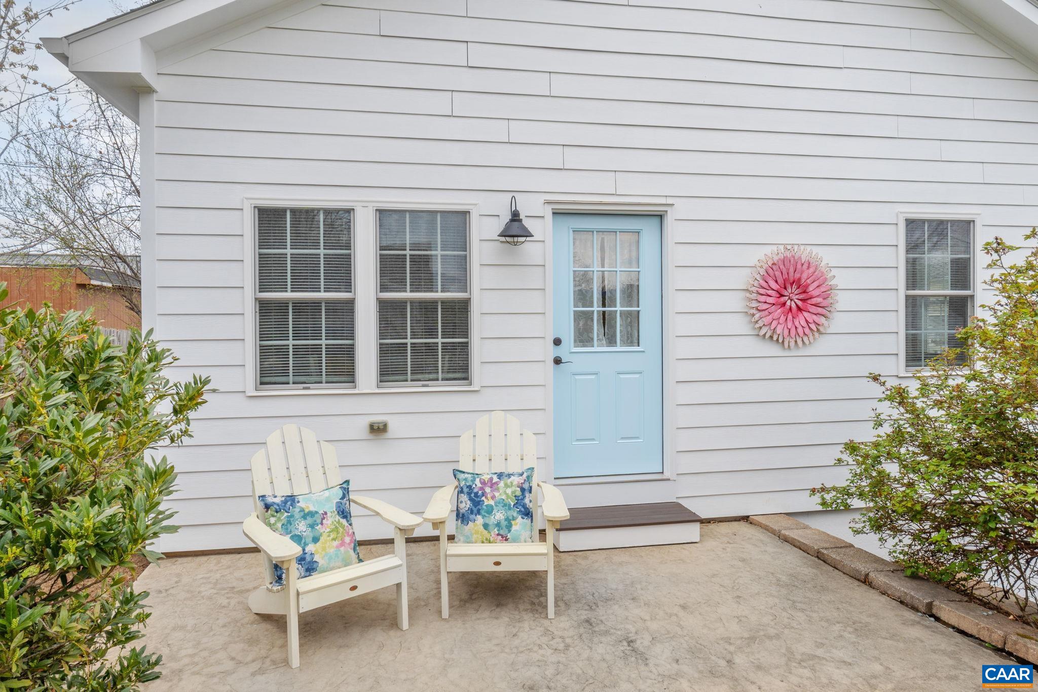 207 DOUGLAS AVE, CHARLOTTESVILLE, Virginia 22902, 6 Bedrooms Bedrooms, ,4 BathroomsBathrooms,Residential,Five Petals,207 DOUGLAS AVE,675173 MLS # 675173