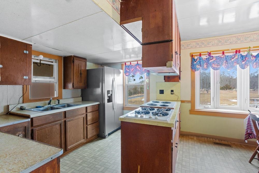 19962 RAINBOW RIDGE RD, BERGTON, Virginia 22811, 3 Bedrooms Bedrooms, ,1 BathroomBathrooms,Residential,19962 RAINBOW RIDGE RD,675176 MLS # 675176