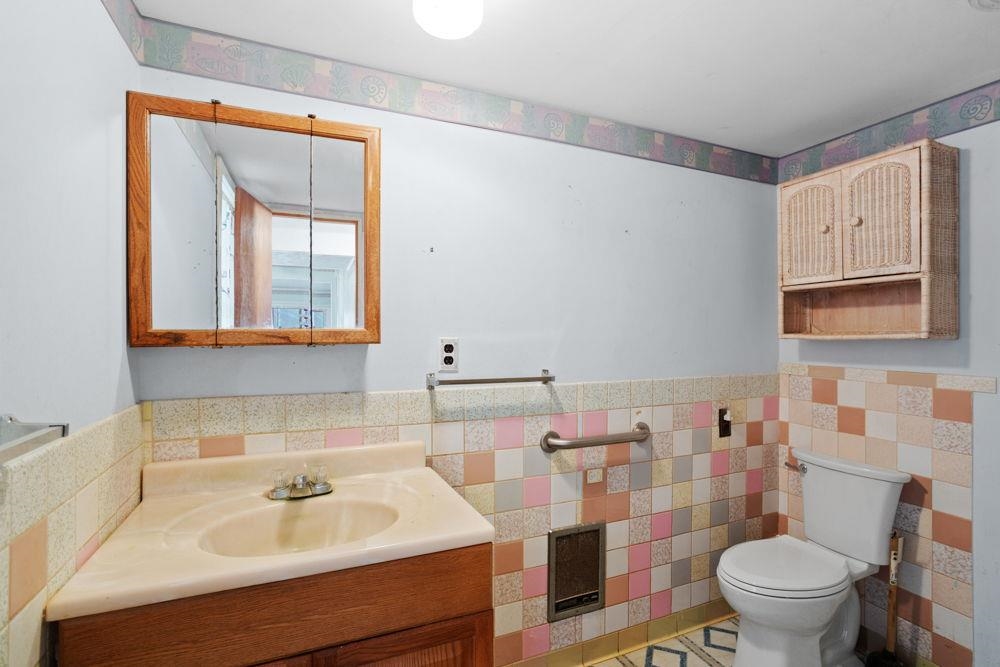 19962 RAINBOW RIDGE RD, BERGTON, Virginia 22811, 3 Bedrooms Bedrooms, ,1 BathroomBathrooms,Residential,19962 RAINBOW RIDGE RD,675176 MLS # 675176