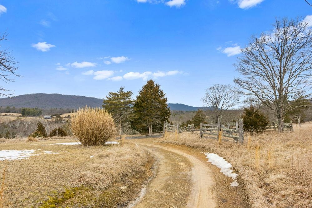 19962 RAINBOW RIDGE RD, BERGTON, Virginia 22811, 3 Bedrooms Bedrooms, ,1 BathroomBathrooms,Residential,19962 RAINBOW RIDGE RD,675176 MLS # 675176