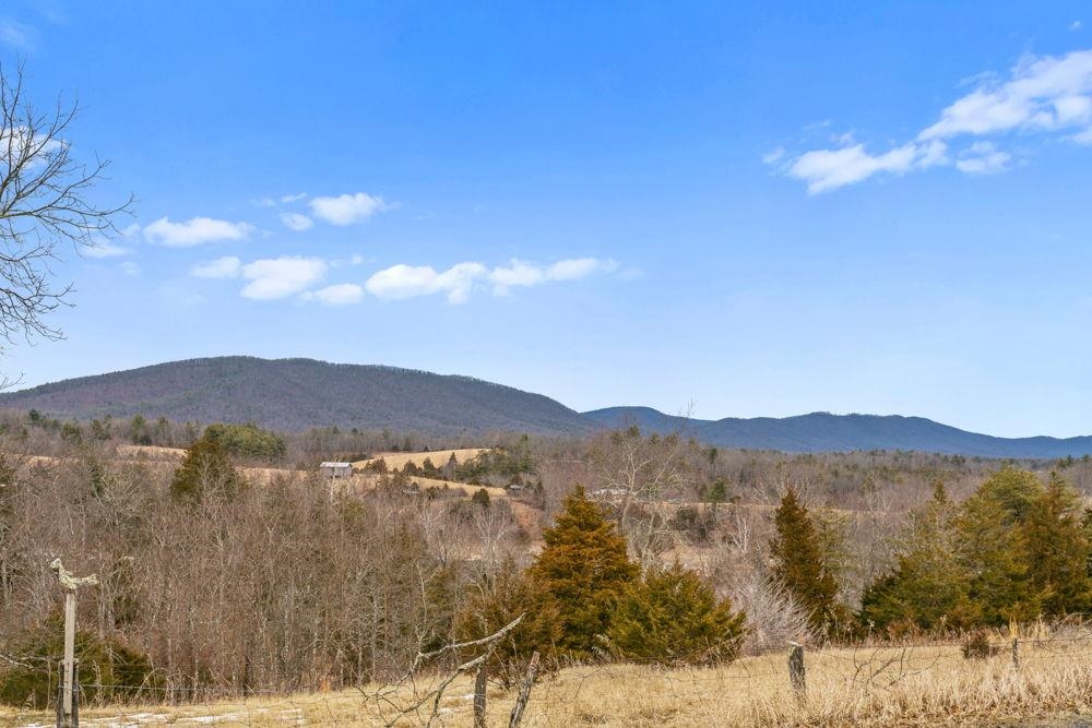 19962 RAINBOW RIDGE RD, BERGTON, Virginia 22811, 3 Bedrooms Bedrooms, ,1 BathroomBathrooms,Residential,19962 RAINBOW RIDGE RD,675176 MLS # 675176