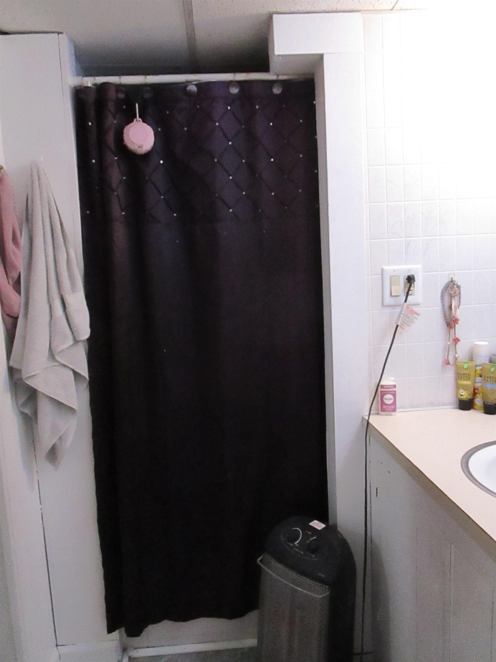 120 & 114 N CENTRAL ST, BROADWAY, Virginia 22815, 4 Bedrooms Bedrooms, ,1 BathroomBathrooms,Residential,120 & 114 N CENTRAL ST,675191 MLS # 675191