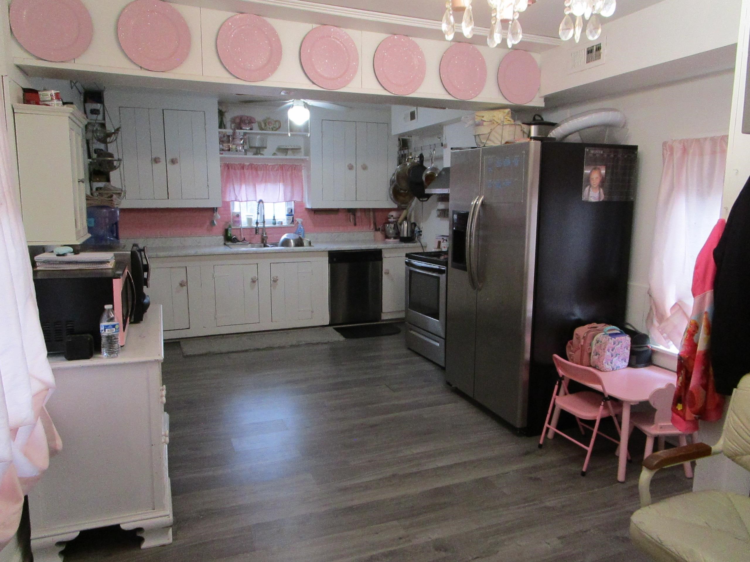 120 & 114 N CENTRAL ST, BROADWAY, Virginia 22815, 4 Bedrooms Bedrooms, ,1 BathroomBathrooms,Residential,120 & 114 N CENTRAL ST,675191 MLS # 675191