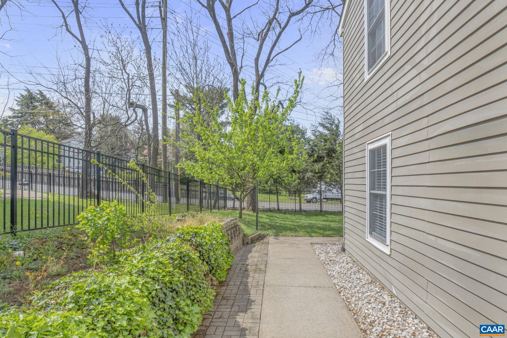 807 WATSON AVE, CHARLOTTESVILLE, Virginia 22901, 3 Bedrooms Bedrooms, ,2 BathroomsBathrooms,Residential,807 WATSON AVE,675194 MLS # 675194