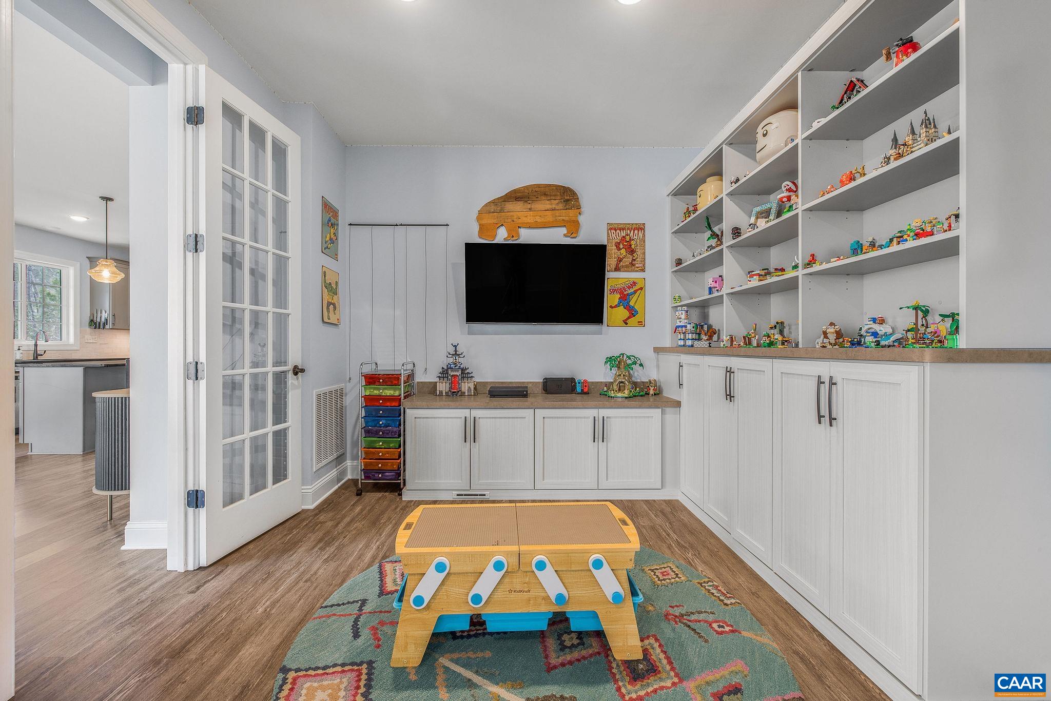 5447 OXBOW DR, CROZET, Virginia 22932, 5 Bedrooms Bedrooms, ,4 BathroomsBathrooms,Residential,5447 OXBOW DR,675205 MLS # 675205