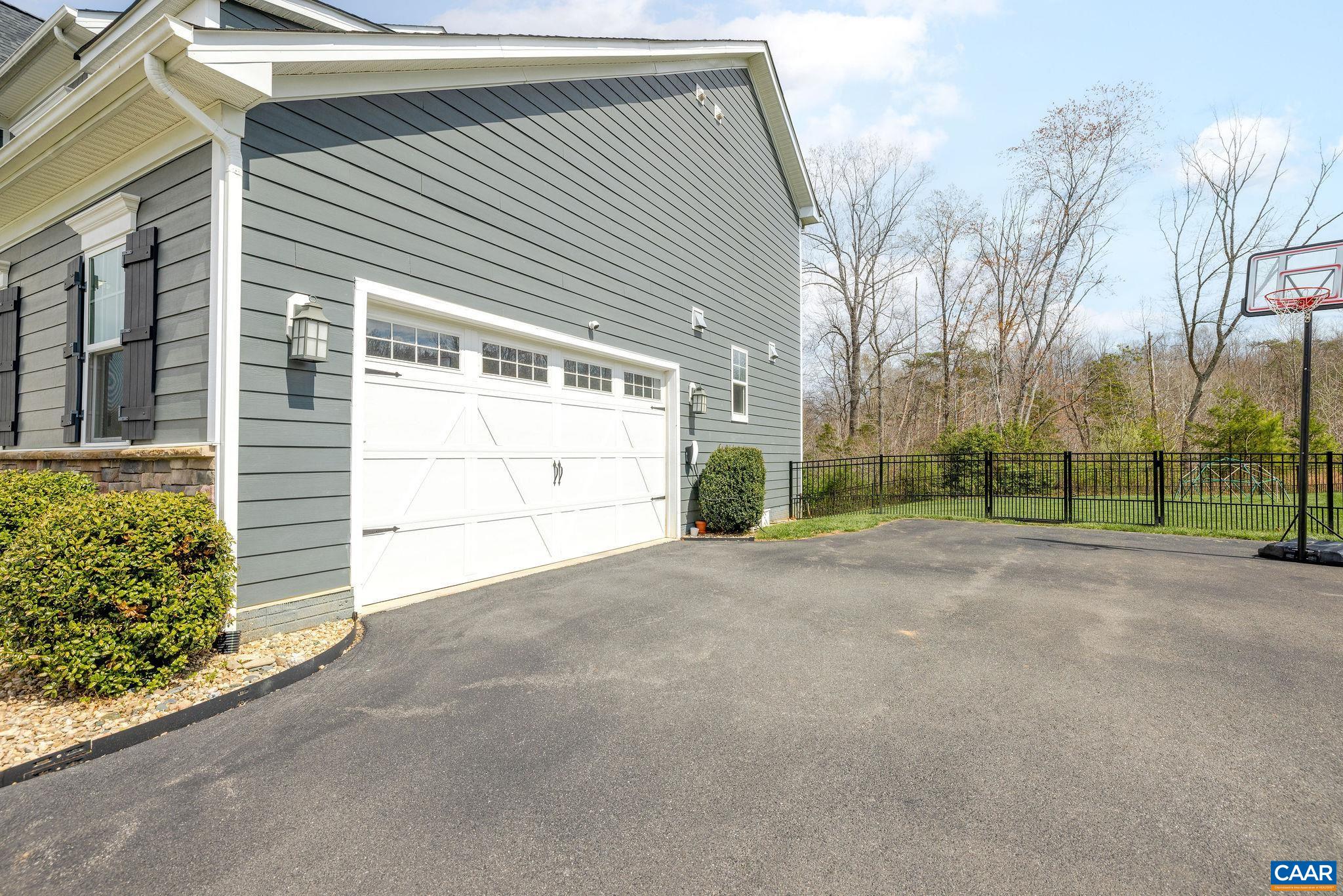 5447 OXBOW DR, CROZET, Virginia 22932, 5 Bedrooms Bedrooms, ,4 BathroomsBathrooms,Residential,5447 OXBOW DR,675205 MLS # 675205