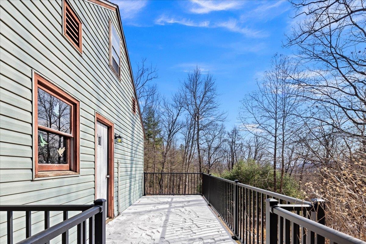 440 CLEMMER RIDGE LN, WEST AUGUSTA, Virginia 24485, 2 Bedrooms Bedrooms, ,1 BathroomBathrooms,Residential,440 CLEMMER RIDGE LN,675213 MLS # 675213