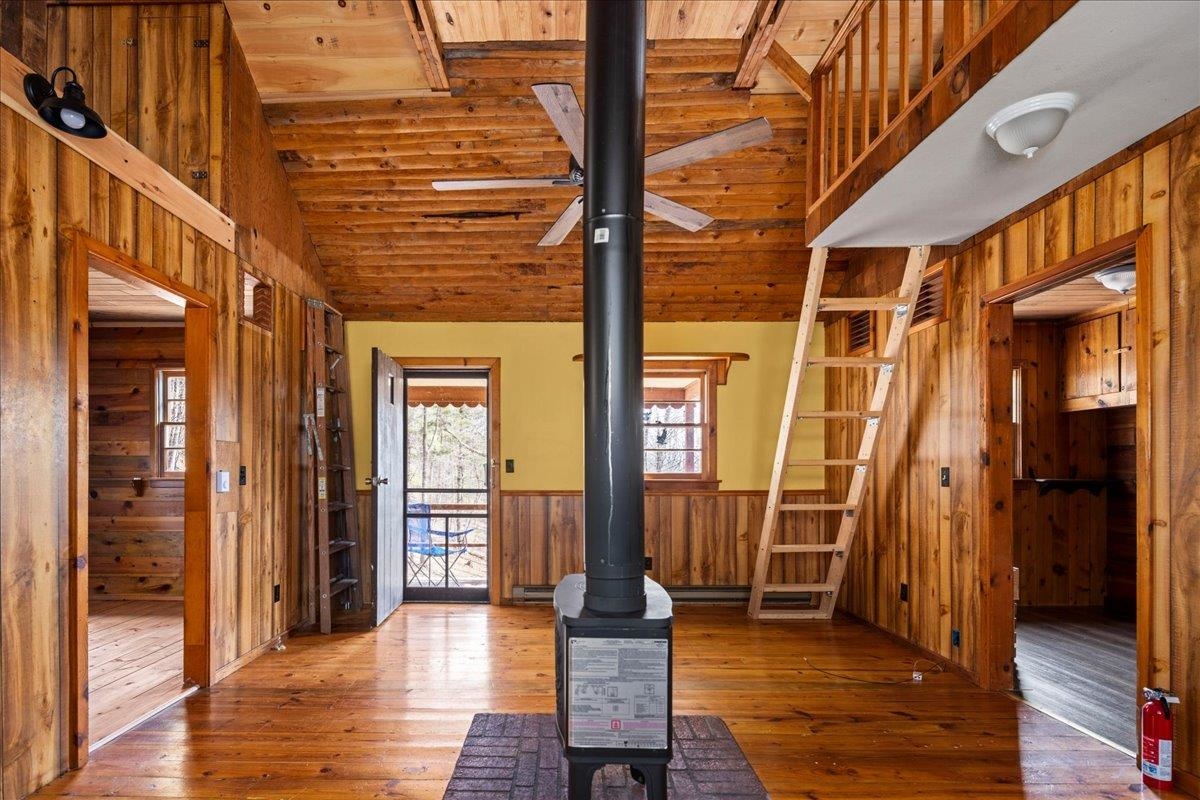 440 CLEMMER RIDGE LN, WEST AUGUSTA, Virginia 24485, 2 Bedrooms Bedrooms, ,1 BathroomBathrooms,Residential,440 CLEMMER RIDGE LN,675213 MLS # 675213