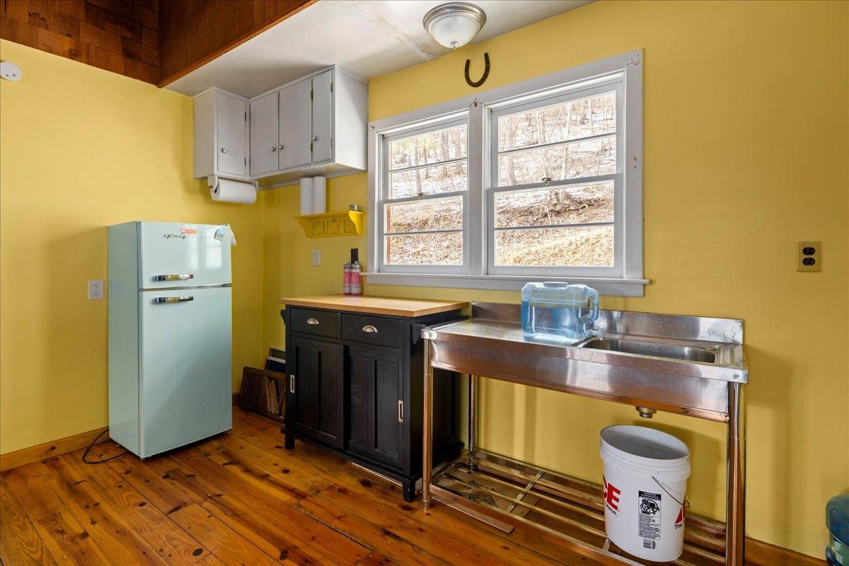 440 CLEMMER RIDGE LN, WEST AUGUSTA, Virginia 24485, 2 Bedrooms Bedrooms, ,1 BathroomBathrooms,Residential,440 CLEMMER RIDGE LN,675213 MLS # 675213