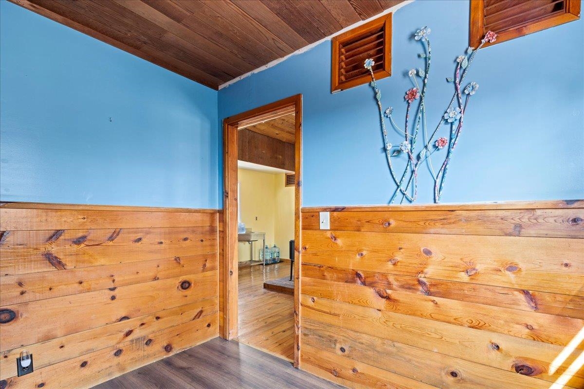 440 CLEMMER RIDGE LN, WEST AUGUSTA, Virginia 24485, 2 Bedrooms Bedrooms, ,1 BathroomBathrooms,Residential,440 CLEMMER RIDGE LN,675213 MLS # 675213