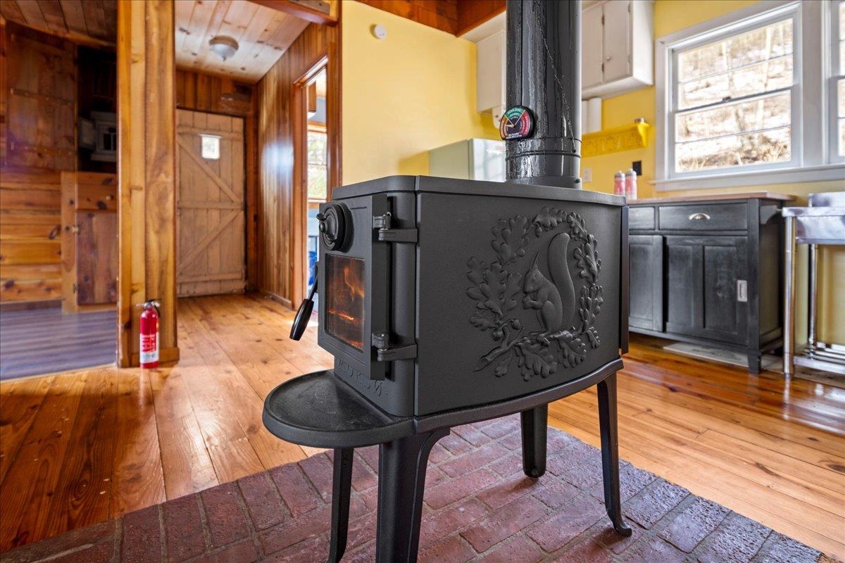 440 CLEMMER RIDGE LN, WEST AUGUSTA, Virginia 24485, 2 Bedrooms Bedrooms, ,1 BathroomBathrooms,Residential,440 CLEMMER RIDGE LN,675213 MLS # 675213