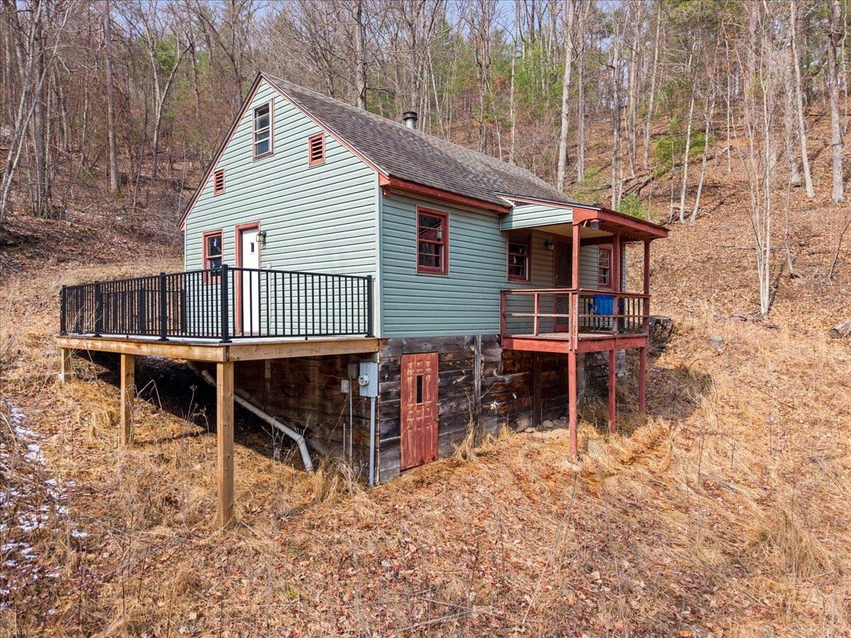 440 CLEMMER RIDGE LN, WEST AUGUSTA, Virginia 24485, 2 Bedrooms Bedrooms, ,1 BathroomBathrooms,Residential,440 CLEMMER RIDGE LN,675213 MLS # 675213