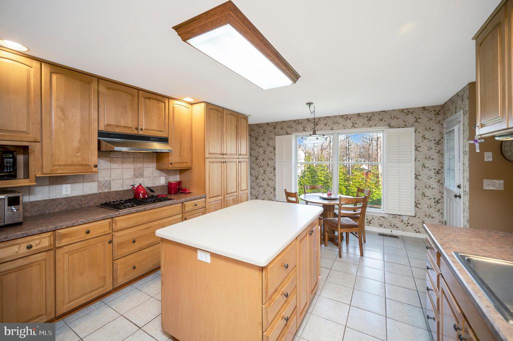 3715 LAKEVIEW PKWY, LOCUST GROVE, Virginia 22508, 4 Bedrooms Bedrooms, ,4 BathroomsBathrooms,Residential,3715 LAKEVIEW PKWY,VAOR2013412 MLS # VAOR2013412