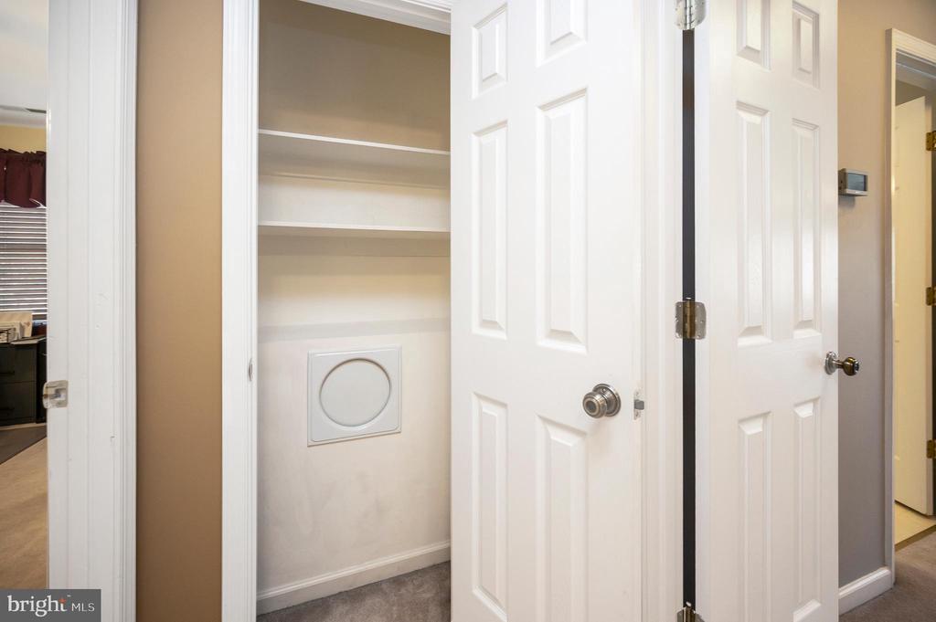 3715 LAKEVIEW PKWY, LOCUST GROVE, Virginia 22508, 4 Bedrooms Bedrooms, ,4 BathroomsBathrooms,Residential,3715 LAKEVIEW PKWY,VAOR2013412 MLS # VAOR2013412