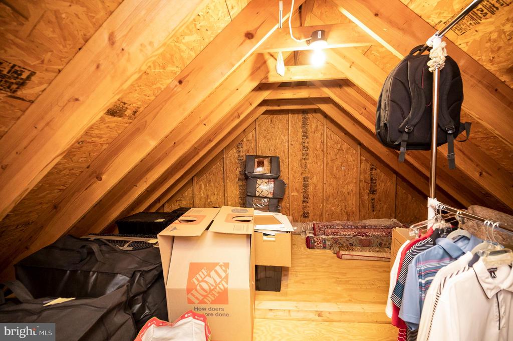 3715 LAKEVIEW PKWY, LOCUST GROVE, Virginia 22508, 4 Bedrooms Bedrooms, ,4 BathroomsBathrooms,Residential,3715 LAKEVIEW PKWY,VAOR2013412 MLS # VAOR2013412