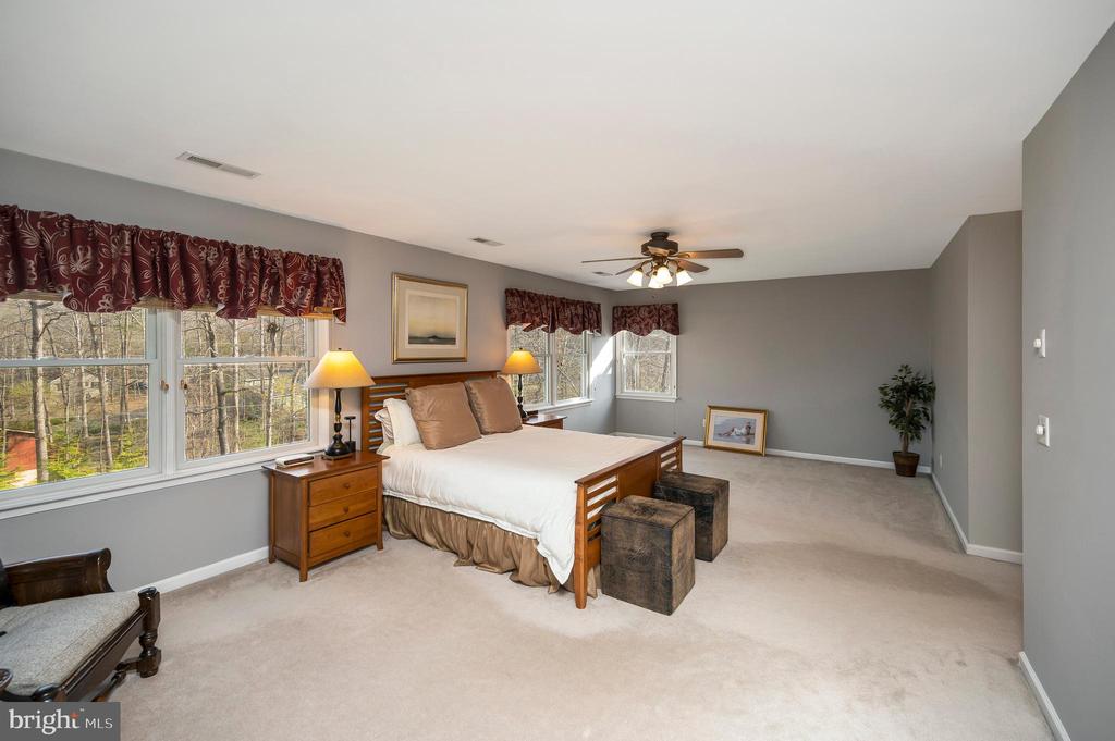 3715 LAKEVIEW PKWY, LOCUST GROVE, Virginia 22508, 4 Bedrooms Bedrooms, ,4 BathroomsBathrooms,Residential,3715 LAKEVIEW PKWY,VAOR2013412 MLS # VAOR2013412