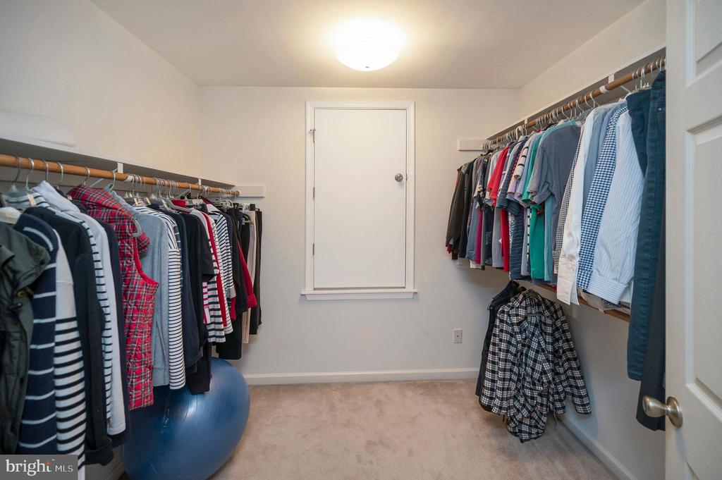 3715 LAKEVIEW PKWY, LOCUST GROVE, Virginia 22508, 4 Bedrooms Bedrooms, ,4 BathroomsBathrooms,Residential,3715 LAKEVIEW PKWY,VAOR2013412 MLS # VAOR2013412