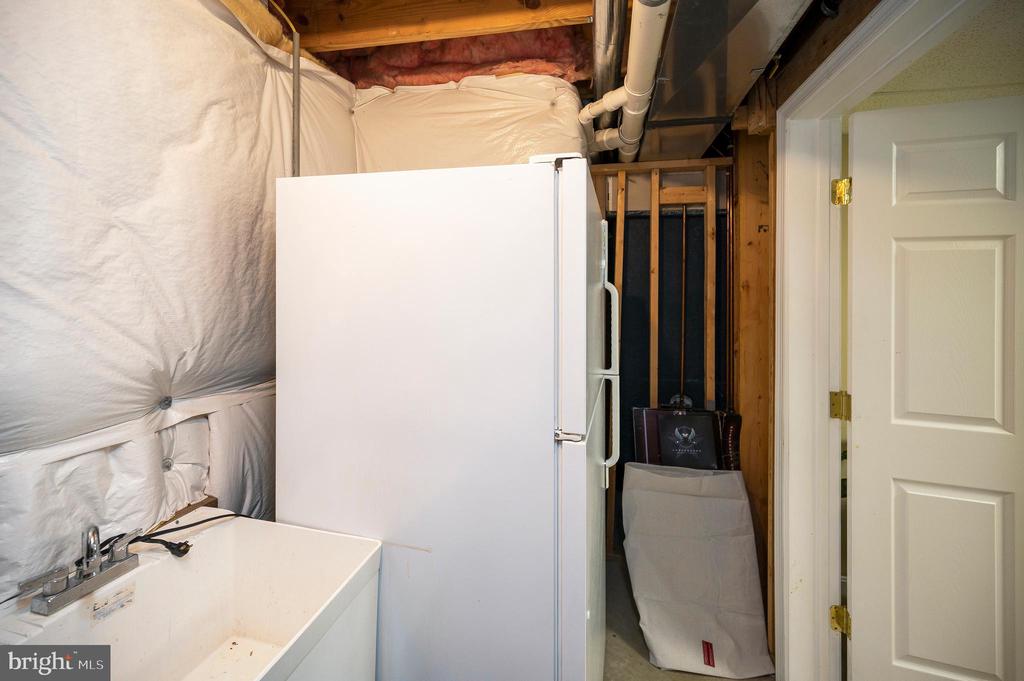 3715 LAKEVIEW PKWY, LOCUST GROVE, Virginia 22508, 4 Bedrooms Bedrooms, ,4 BathroomsBathrooms,Residential,3715 LAKEVIEW PKWY,VAOR2013412 MLS # VAOR2013412