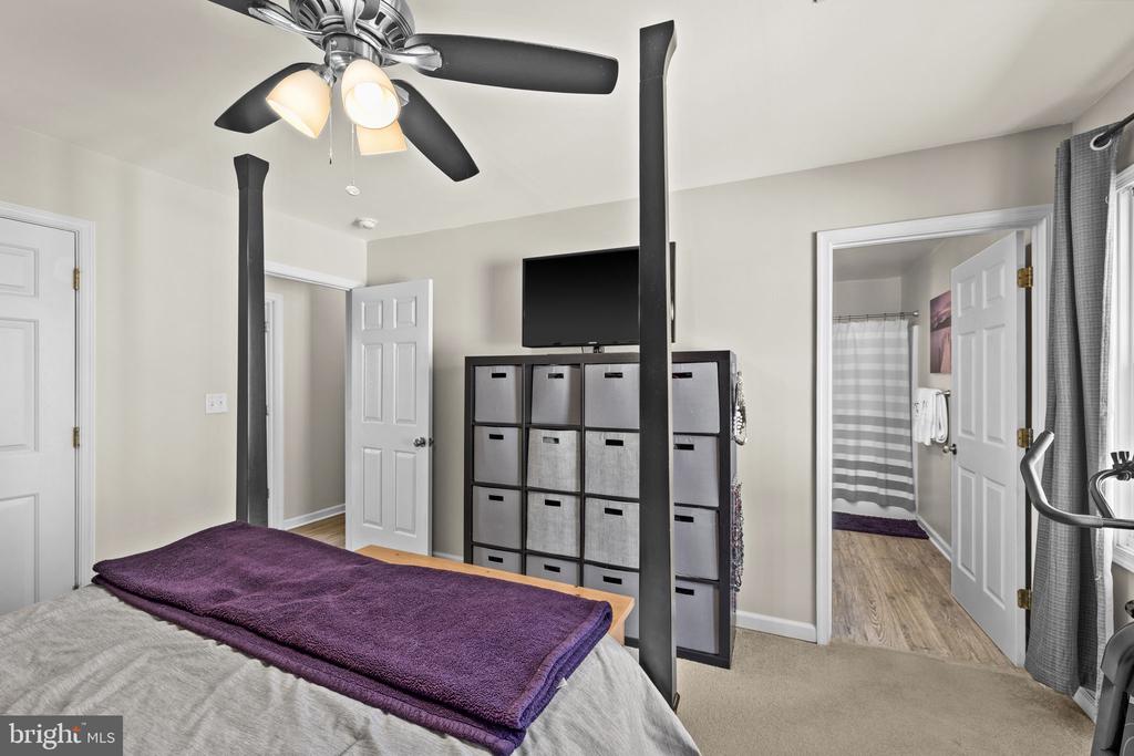 8343 WILDERNESS WOODS LN, RHOADESVILLE, Virginia 22542, 3 Bedrooms Bedrooms, ,2 BathroomsBathrooms,Residential,8343 WILDERNESS WOODS LN,VAOR2013582 MLS # VAOR2013582