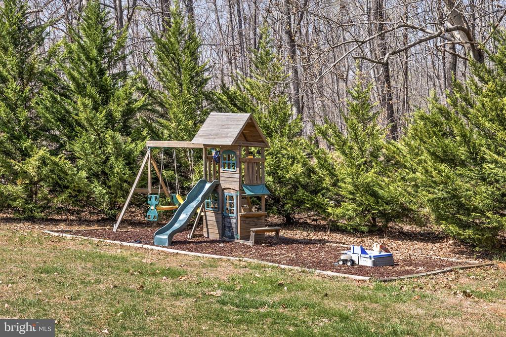 8343 WILDERNESS WOODS LN, RHOADESVILLE, Virginia 22542, 3 Bedrooms Bedrooms, ,2 BathroomsBathrooms,Residential,8343 WILDERNESS WOODS LN,VAOR2013582 MLS # VAOR2013582