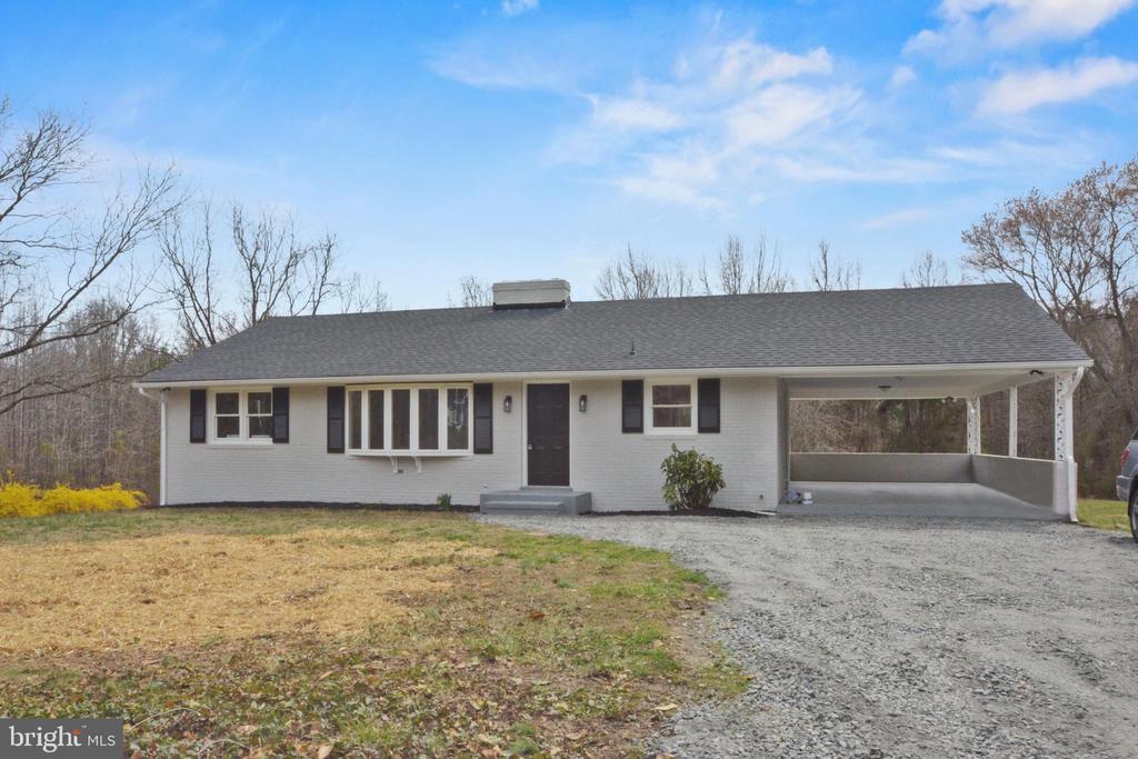 10417 CATHARPIN RD, SPOTSYLVANIA, Virginia 22551, 4 Bedrooms Bedrooms, ,2 BathroomsBathrooms,Residential,10417 CATHARPIN RD,VASP2040212 MLS # VASP2040212