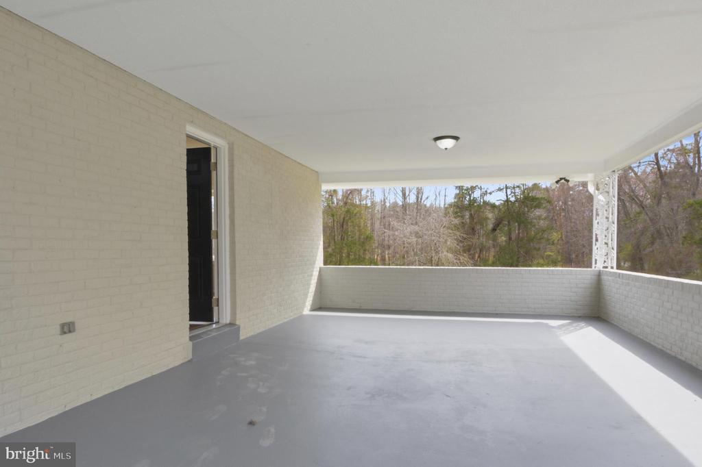 10417 CATHARPIN RD, SPOTSYLVANIA, Virginia 22551, 4 Bedrooms Bedrooms, ,2 BathroomsBathrooms,Residential,10417 CATHARPIN RD,VASP2040212 MLS # VASP2040212