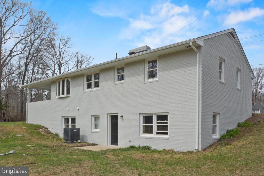 10417 CATHARPIN RD, SPOTSYLVANIA, Virginia 22551, 4 Bedrooms Bedrooms, ,2 BathroomsBathrooms,Residential,10417 CATHARPIN RD,VASP2040212 MLS # VASP2040212