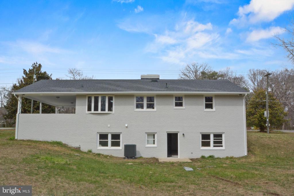 10417 CATHARPIN RD, SPOTSYLVANIA, Virginia 22551, 4 Bedrooms Bedrooms, ,2 BathroomsBathrooms,Residential,10417 CATHARPIN RD,VASP2040212 MLS # VASP2040212