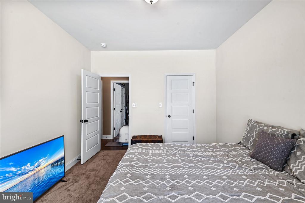 6010 HARTS RUN, SPOTSYLVANIA, Virginia 22551, 3 Bedrooms Bedrooms, ,2 BathroomsBathrooms,Residential,6010 HARTS RUN,VASP2040286 MLS # VASP2040286