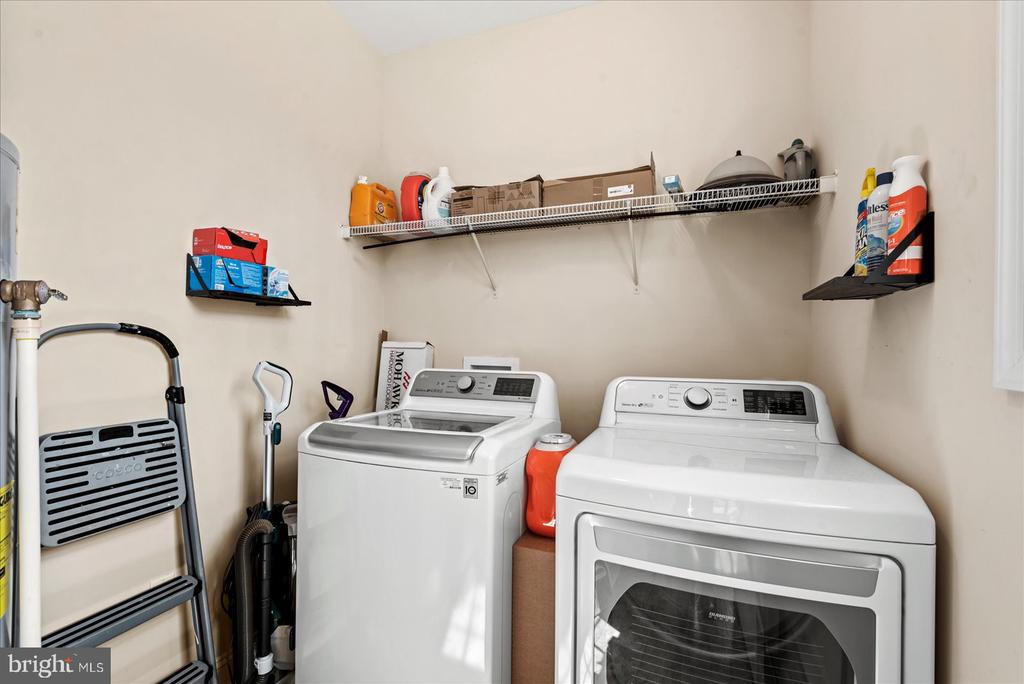 6010 HARTS RUN, SPOTSYLVANIA, Virginia 22551, 3 Bedrooms Bedrooms, ,2 BathroomsBathrooms,Residential,6010 HARTS RUN,VASP2040286 MLS # VASP2040286