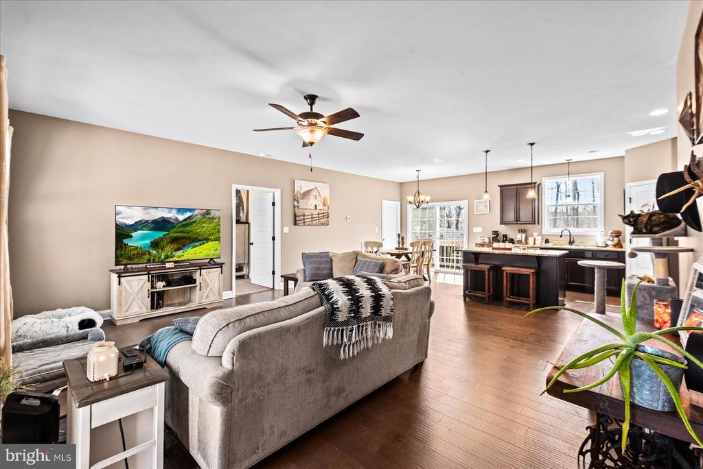 6010 HARTS RUN, SPOTSYLVANIA, Virginia 22551, 3 Bedrooms Bedrooms, ,2 BathroomsBathrooms,Residential,6010 HARTS RUN,VASP2040286 MLS # VASP2040286