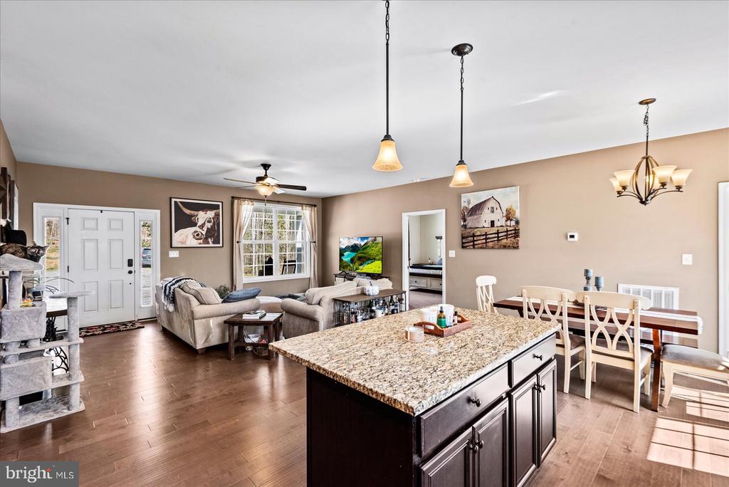 6010 HARTS RUN, SPOTSYLVANIA, Virginia 22551, 3 Bedrooms Bedrooms, ,2 BathroomsBathrooms,Residential,6010 HARTS RUN,VASP2040286 MLS # VASP2040286