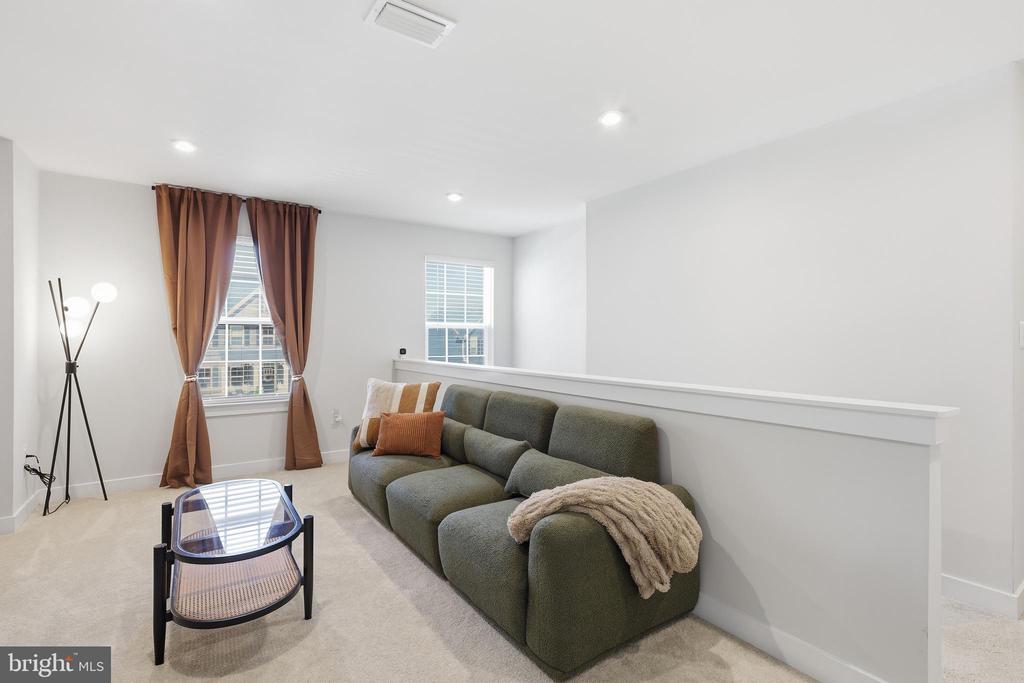 8705 DAVIS CT, SPOTSYLVANIA, Virginia 22553, 5 Bedrooms Bedrooms, ,3 BathroomsBathrooms,Residential,8705 DAVIS CT,VASP2039540 MLS # VASP2039540