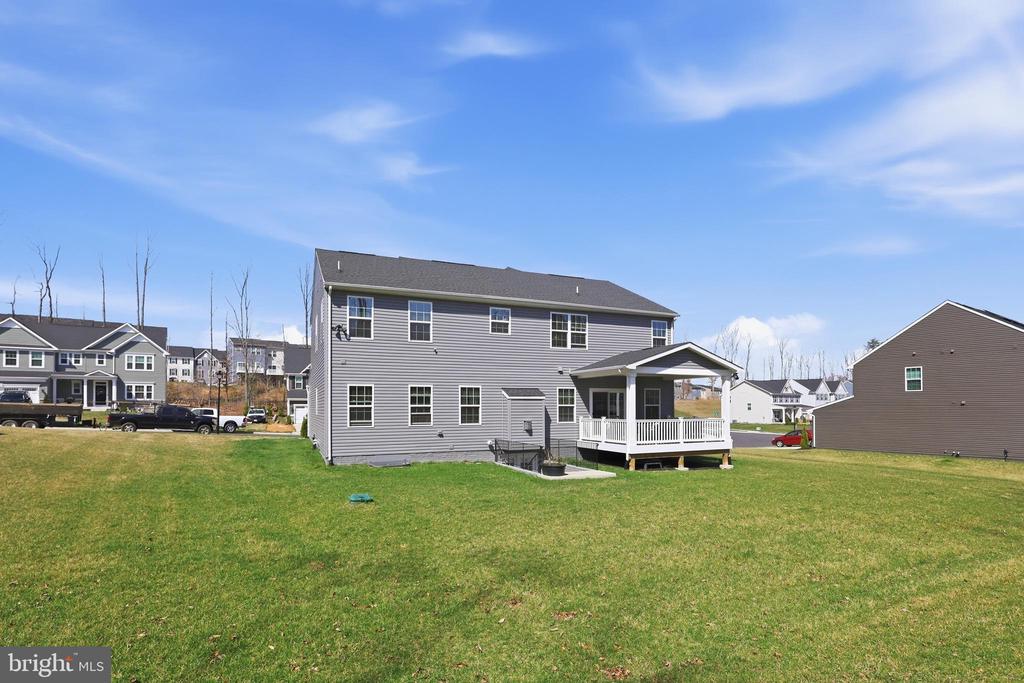 8705 DAVIS CT, SPOTSYLVANIA, Virginia 22553, 5 Bedrooms Bedrooms, ,3 BathroomsBathrooms,Residential,8705 DAVIS CT,VASP2039540 MLS # VASP2039540