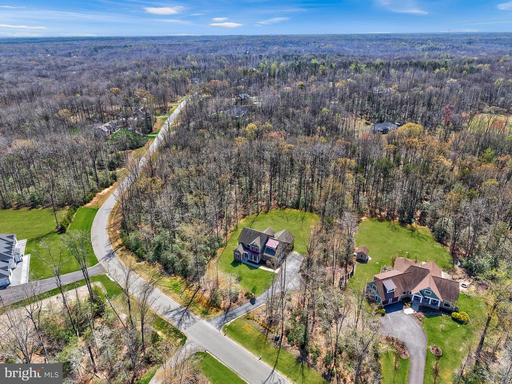 7022 BARCLAY DR, FREDERICKSBURG, Virginia 22407, 5 Bedrooms Bedrooms, ,4 BathroomsBathrooms,Residential,7022 BARCLAY DR,VASP2040414 MLS # VASP2040414