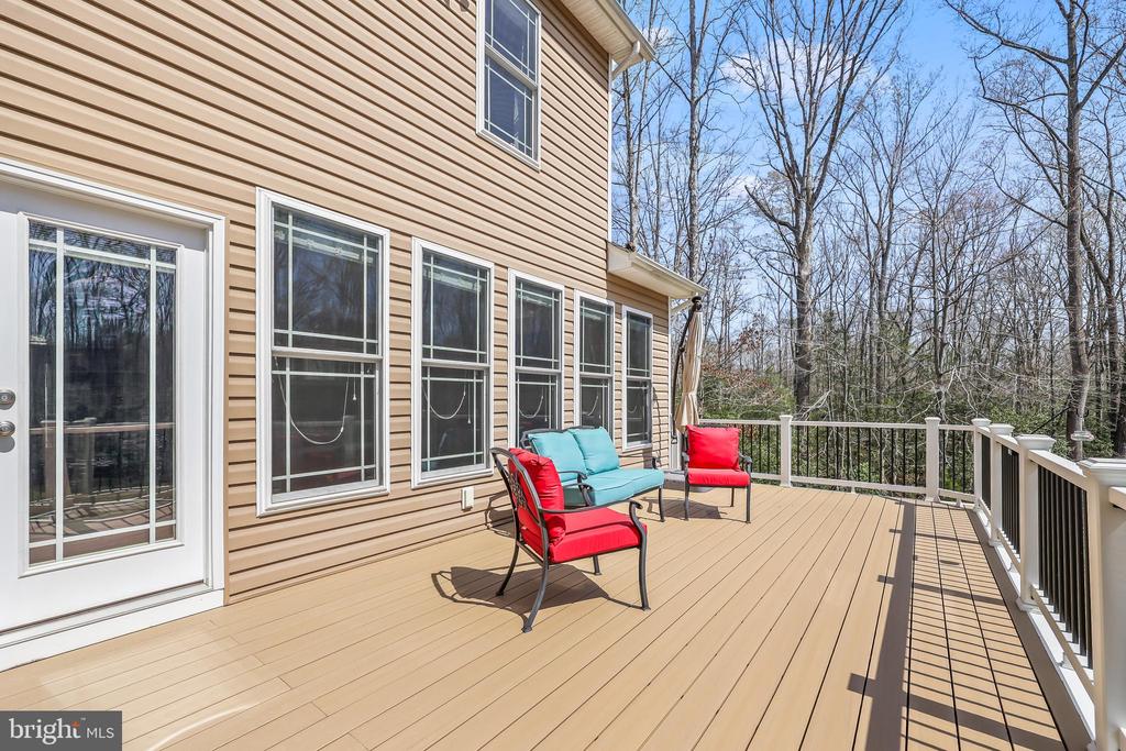 7022 BARCLAY DR, FREDERICKSBURG, Virginia 22407, 5 Bedrooms Bedrooms, ,4 BathroomsBathrooms,Residential,7022 BARCLAY DR,VASP2040414 MLS # VASP2040414