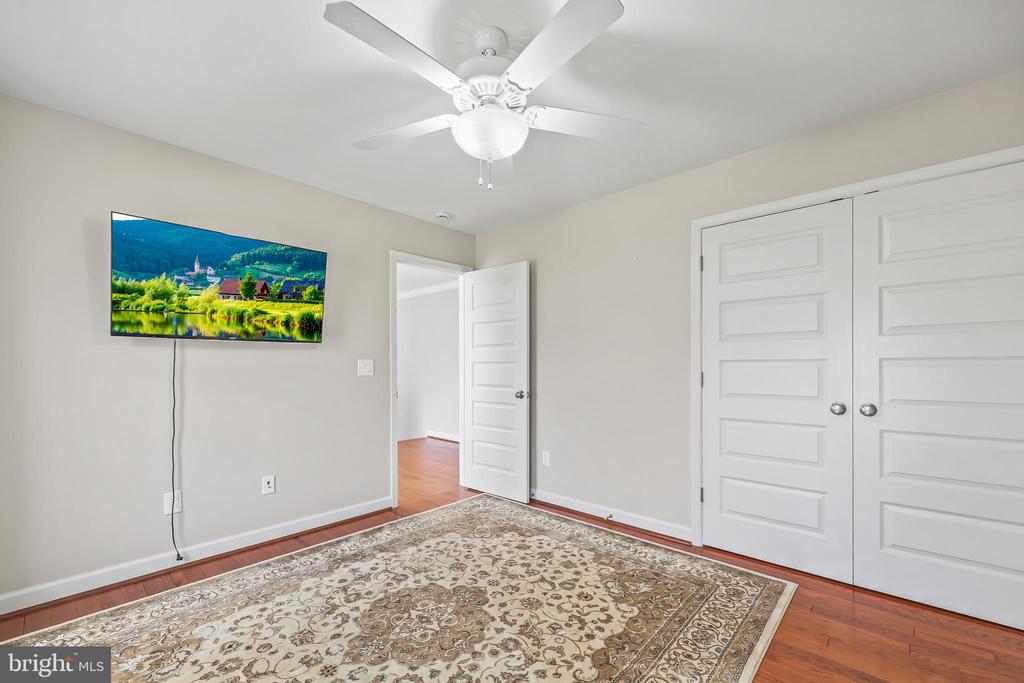 7022 BARCLAY DR, FREDERICKSBURG, Virginia 22407, 5 Bedrooms Bedrooms, ,4 BathroomsBathrooms,Residential,7022 BARCLAY DR,VASP2040414 MLS # VASP2040414