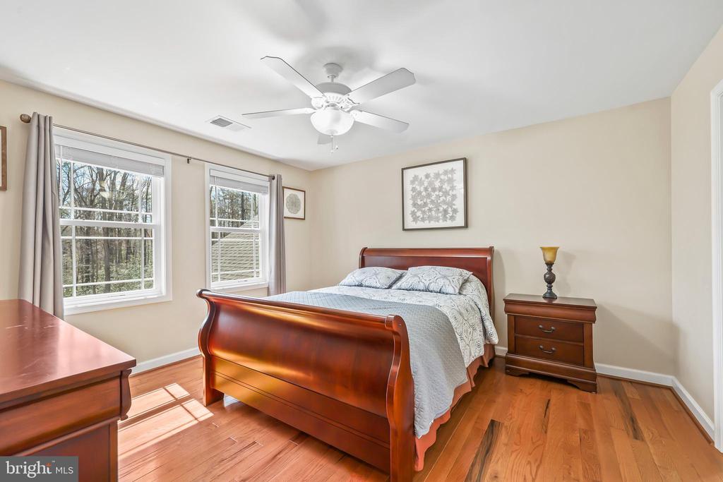 7022 BARCLAY DR, FREDERICKSBURG, Virginia 22407, 5 Bedrooms Bedrooms, ,4 BathroomsBathrooms,Residential,7022 BARCLAY DR,VASP2040414 MLS # VASP2040414