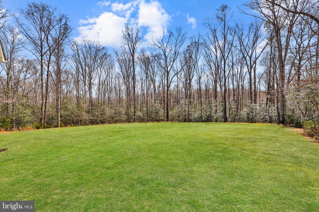 7022 BARCLAY DR, FREDERICKSBURG, Virginia 22407, 5 Bedrooms Bedrooms, ,4 BathroomsBathrooms,Residential,7022 BARCLAY DR,VASP2040414 MLS # VASP2040414