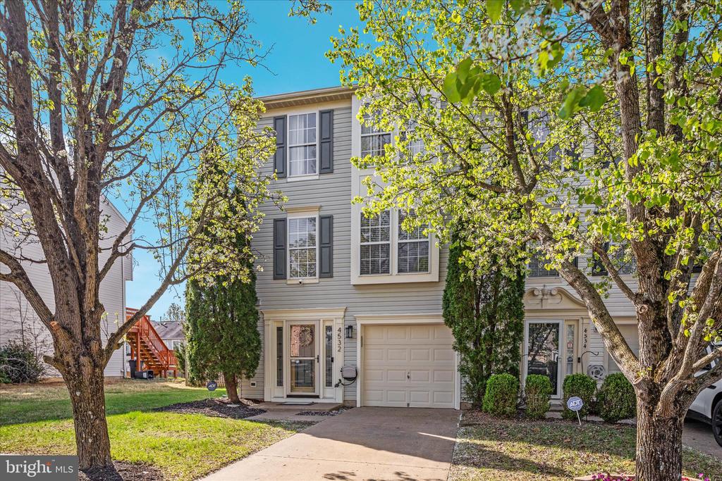 4532 PAPILLION CT, FREDERICKSBURG, Virginia 22408, 3 Bedrooms Bedrooms, ,2 BathroomsBathrooms,Residential,4532 PAPILLION CT,VASP2040410 MLS # VASP2040410