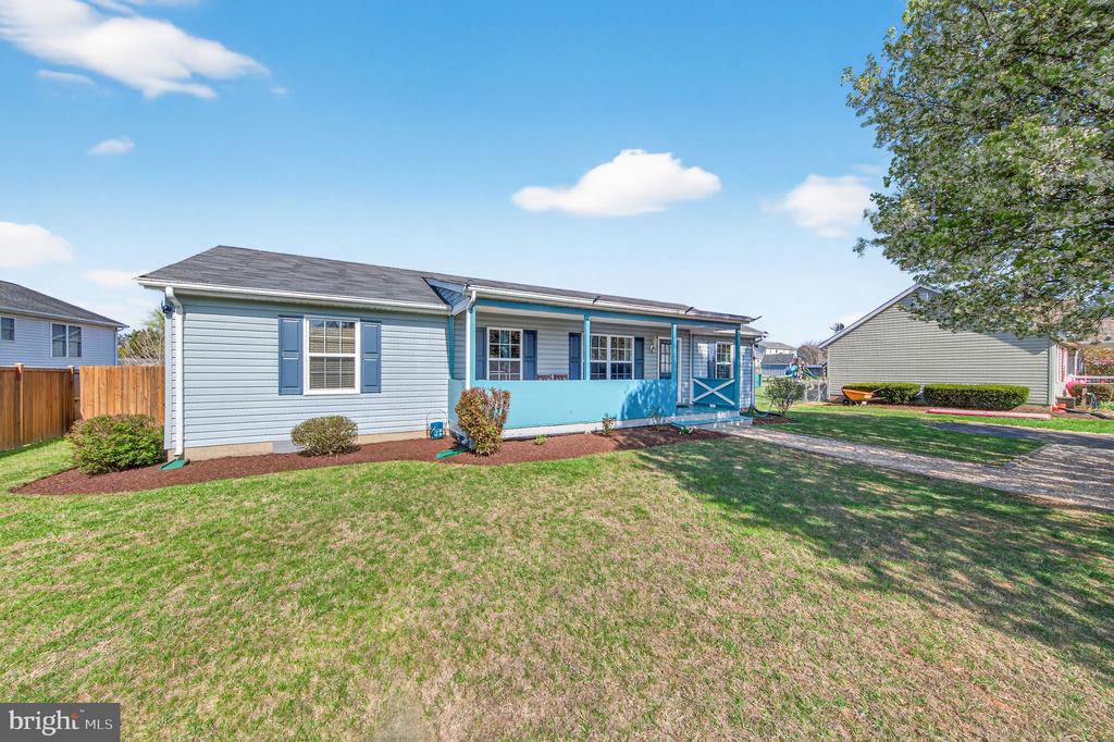 11698 FORT UNION DR, REMINGTON, Virginia 22734, 4 Bedrooms Bedrooms, ,2 BathroomsBathrooms,Residential,11698 FORT UNION DR,VAFQ2021064 MLS # VAFQ2021064