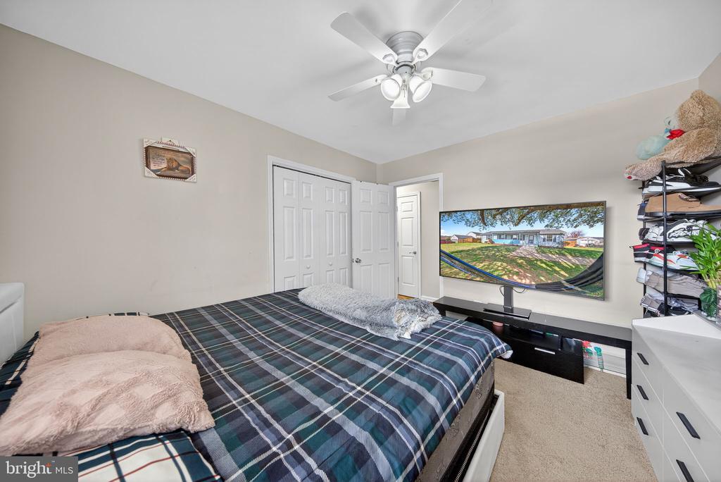 11698 FORT UNION DR, REMINGTON, Virginia 22734, 4 Bedrooms Bedrooms, ,2 BathroomsBathrooms,Residential,11698 FORT UNION DR,VAFQ2021064 MLS # VAFQ2021064